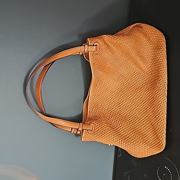 Tory Burch - Picture 2 of 6